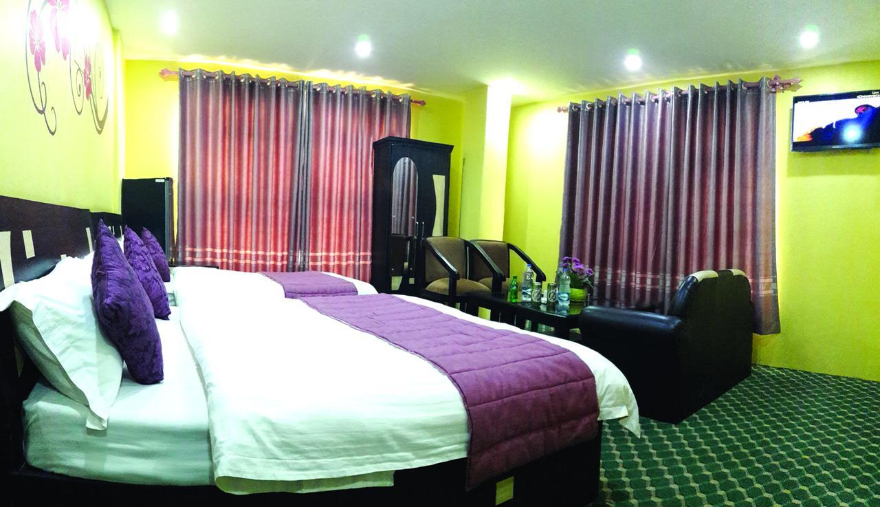 Asian Hotel Butwal Exteriör bild