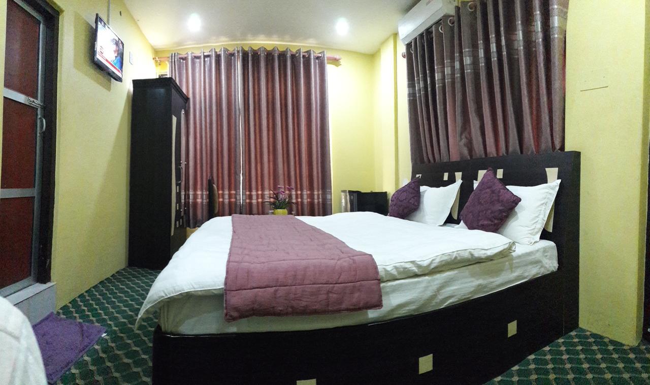 Asian Hotel Butwal Exteriör bild